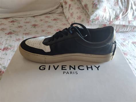 negozi scarpe givenchy napoli|Storelocator .